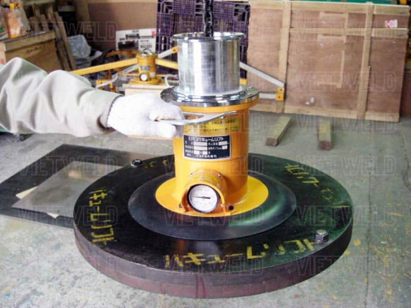 may nang ha hut chan khong jvd s 300