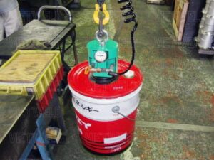 thiet bi nang ha hut chan khong pneumatic qs50